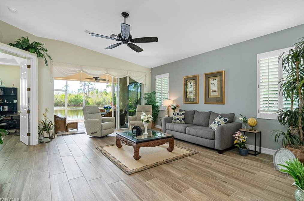 758 Mainsail Pl, Naples, FL 34110