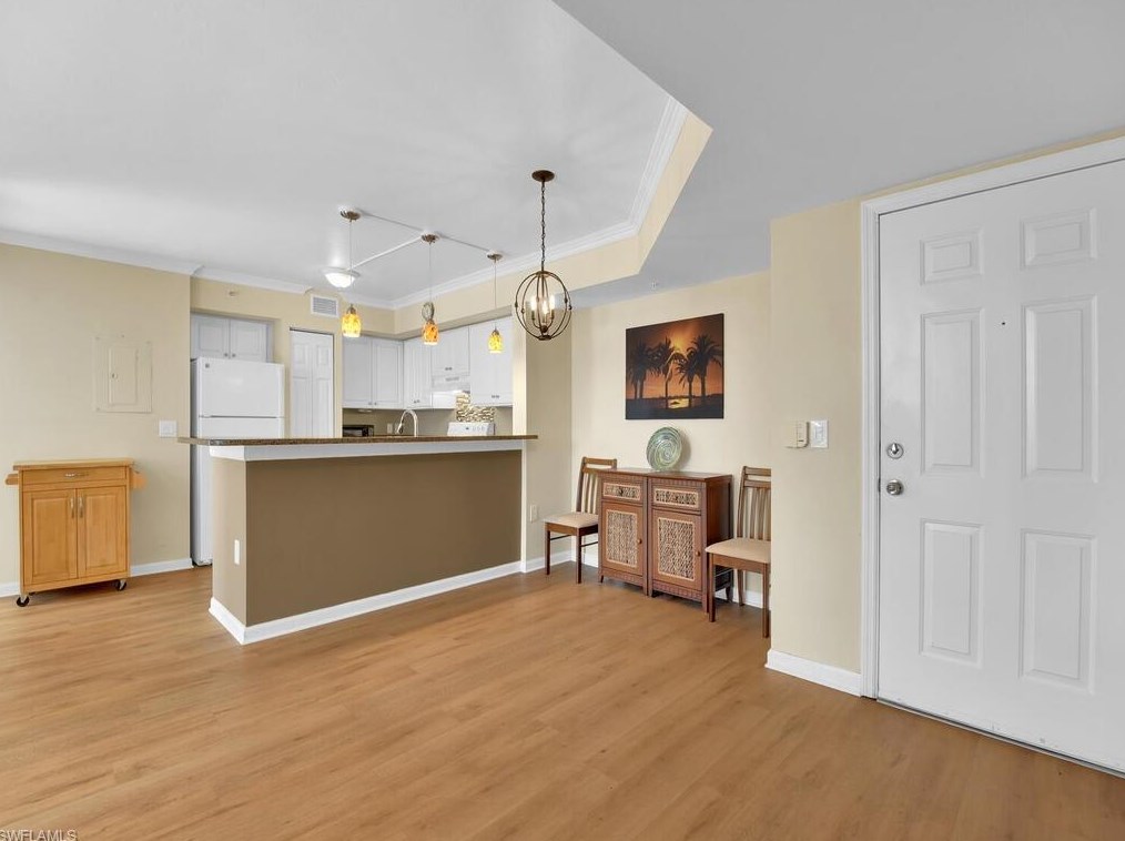 1160 Wildwood Lakes Blvd #9-106, Naples, FL 34104