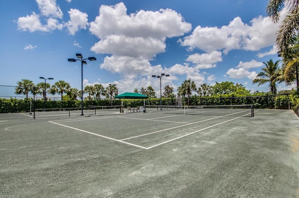 9142 Astonia Way, Fort Myers FL  33967-5640 exterior