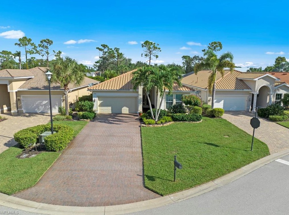 9142 Astonia Way, Fort Myers FL  33967-5640 exterior