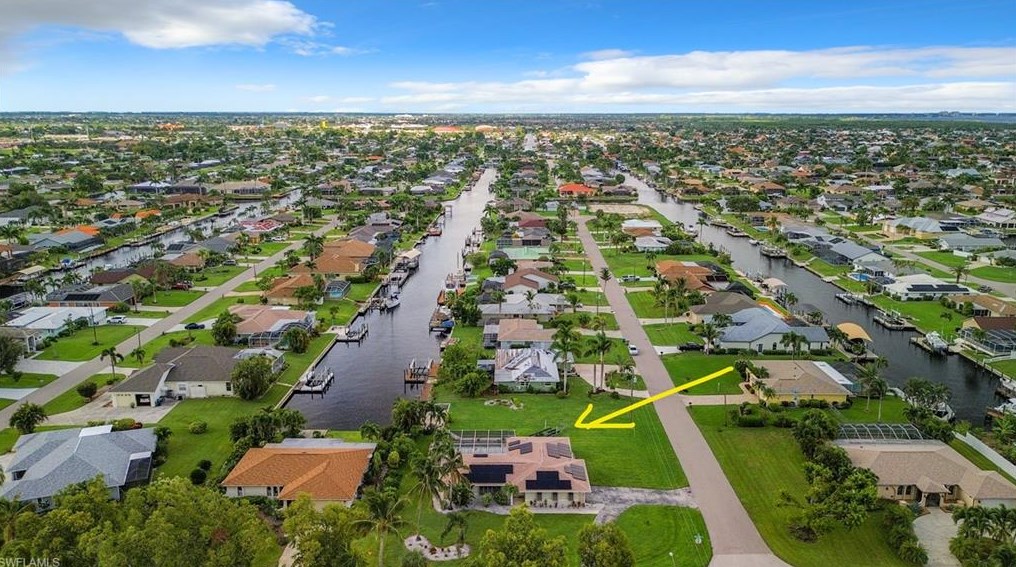 1831 Palaco Grande Pkwy, Cape Coral, FL 33904