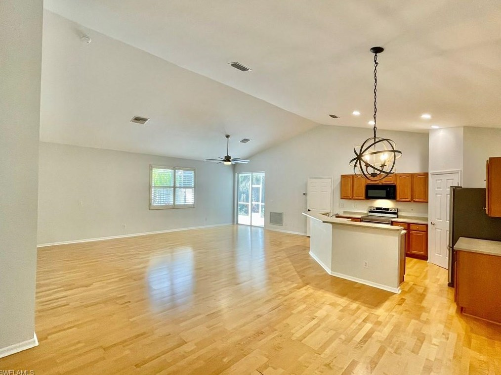 6171 Lancewood Way, Naples, FL 34116