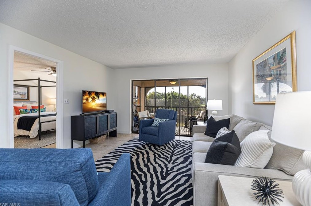 5535 Rattlesnake Hammock Rd #305, Naples, FL 34113