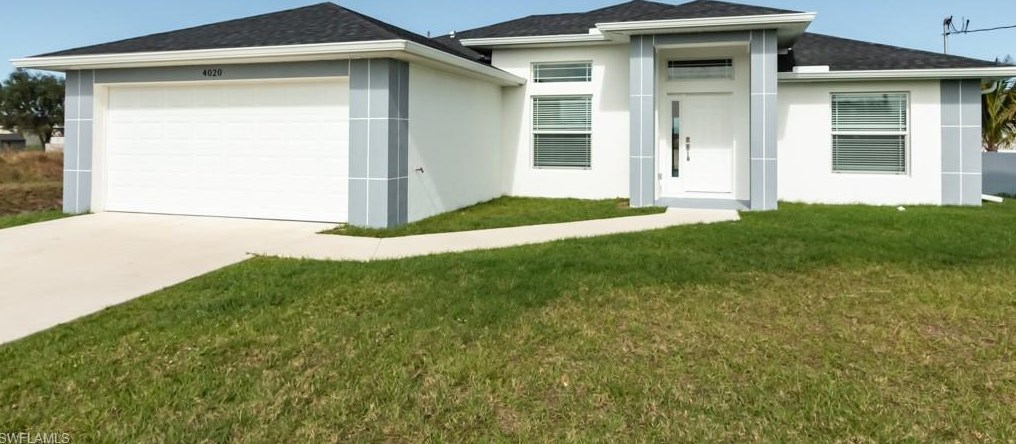 4020 33rd St, Lehigh Acres, FL