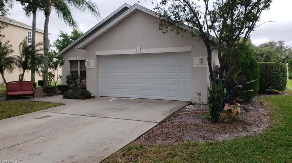 17836 Oakmont Ridge Cir, Fort Myers, FL 33967