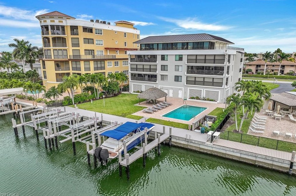 910 Panama Ct #202, Marco Island, FL 34145