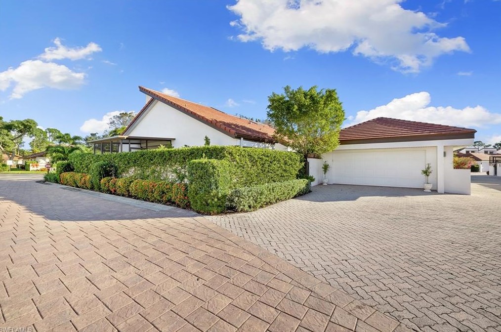 5502 Harbour Castle Dr, Fort Myers, FL 33907-7847