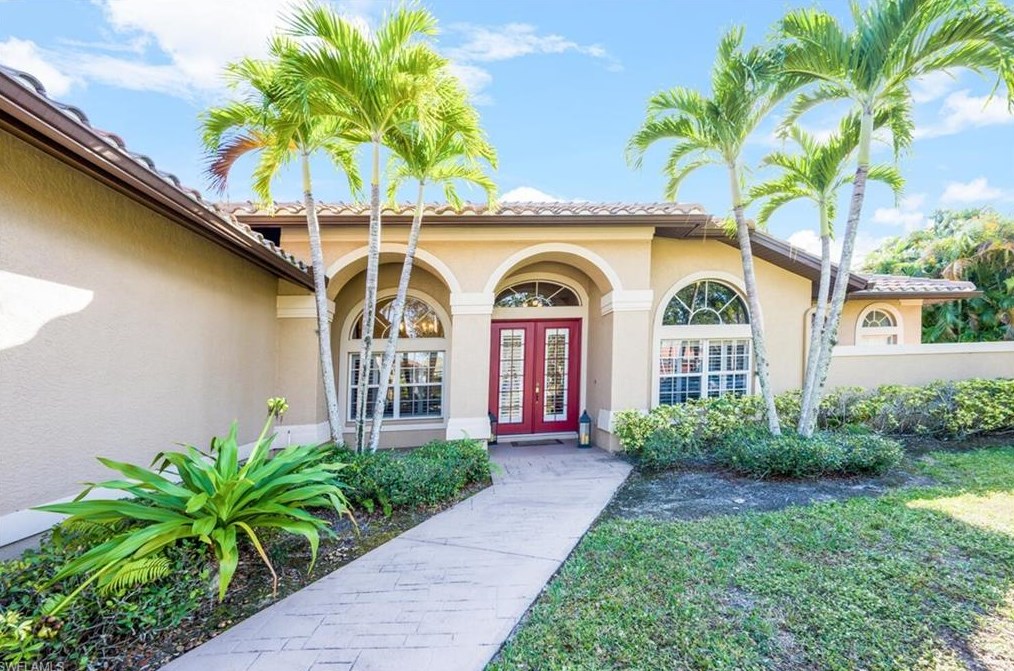 10807 Fieldfair Dr, Naples, FL 34119