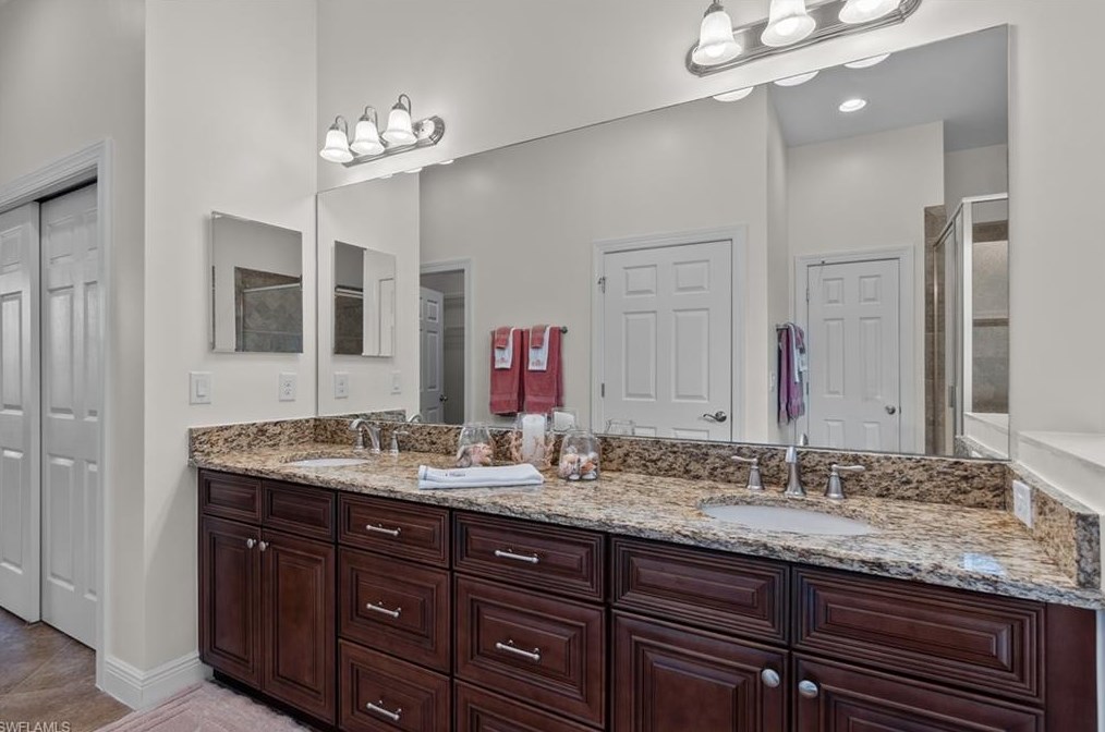 10553 Carena Cir, Fort Myers FL  33913-6817 exterior