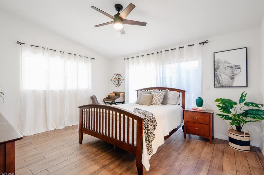 6483 Royal Woods Dr, Fort Myers FL  33908-6153 exterior