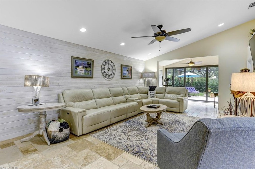 1659 Triangle Palm Terrace, Naples, FL 34119