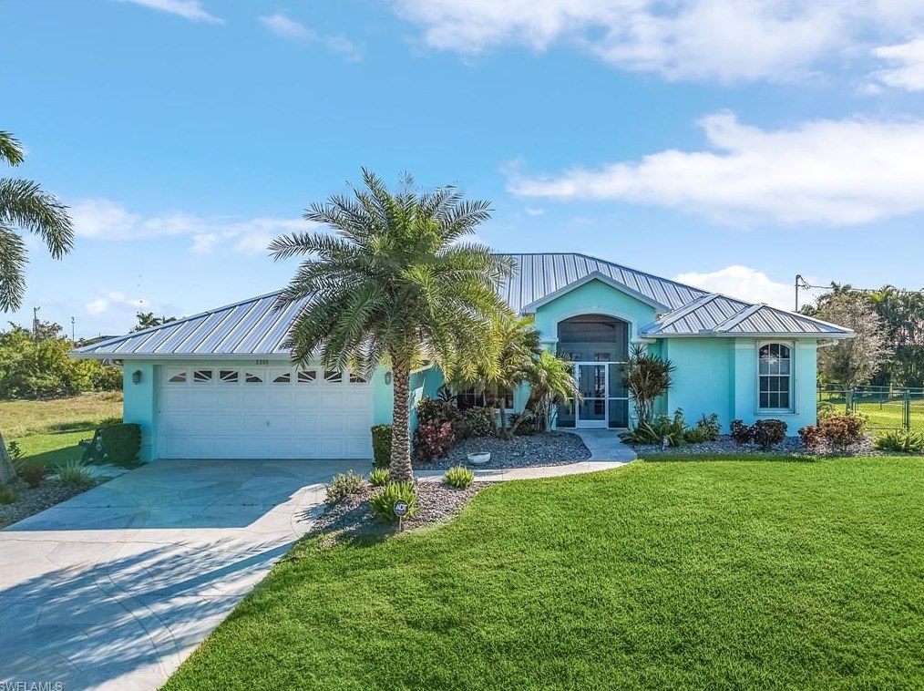 2308 28th Ln, Cape Coral, FL 33914-3950
