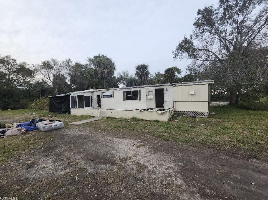 4020 Palm Ln, Fort Myers, FL 33905