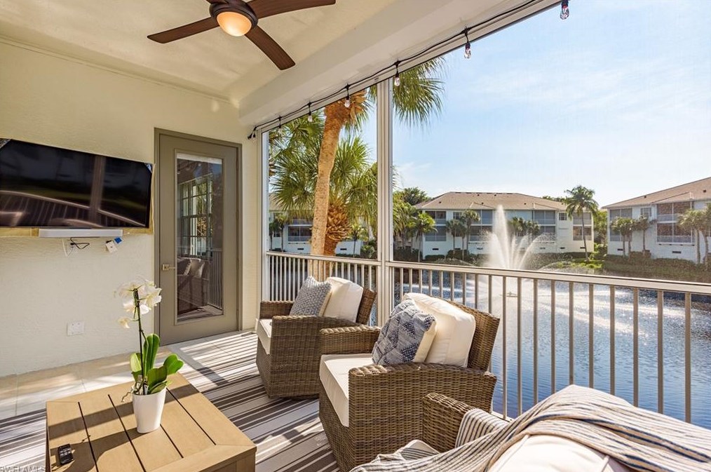 805 Bentwater Cir #104, Naples, FL 34108