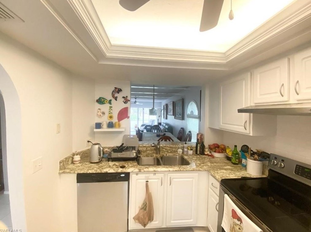 705 Augusta Blvd #705-5, Naples, FL 34113