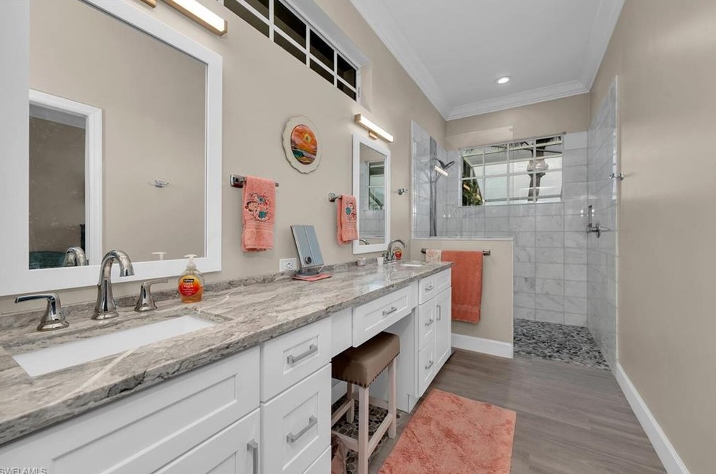 13611 Southampton Dr, Bonita Springs FL  34135-3444 exterior