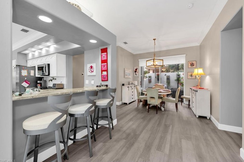 13611 Southampton Dr, Bonita Springs FL  34135-3444 exterior