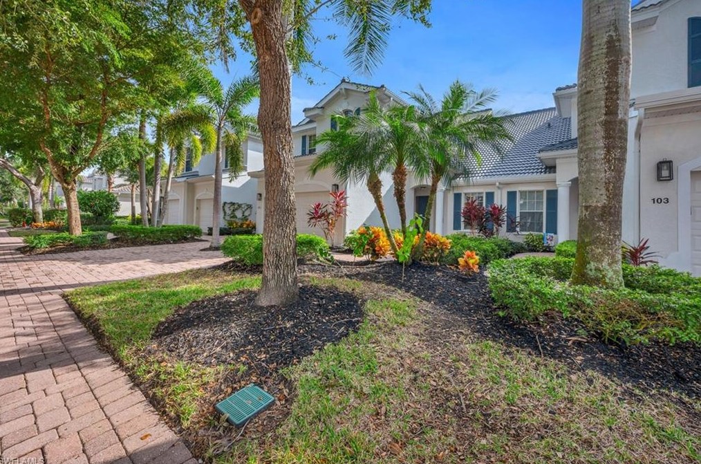 12863 Carrington Cir Unit 102, Naples, FL 34105