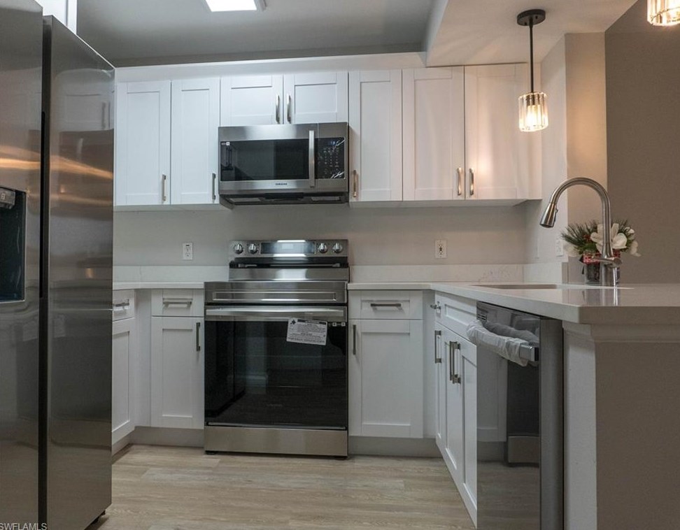 8234 Key Royal Cir #523, Naples, FL 34119