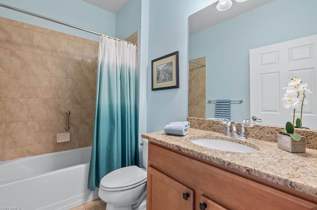 15157 Reef Ln, Bonita Springs FL  34135-8659 exterior