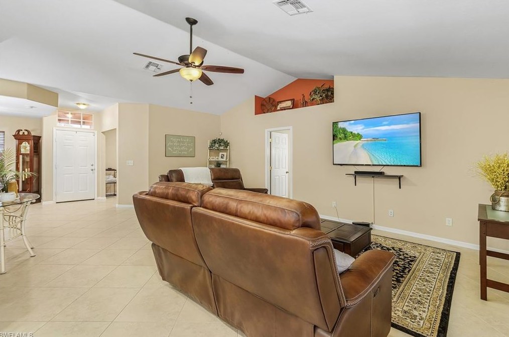 2022 31st Ter, Cape Coral FL  33914-4941 exterior