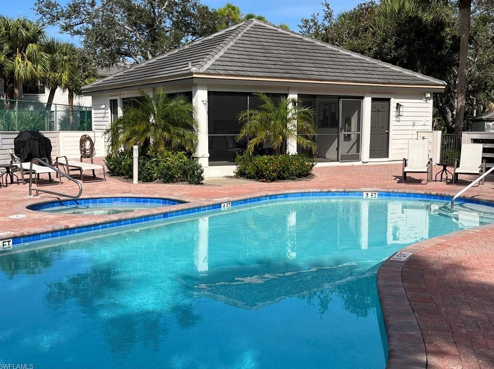 27197 Oakwood Lake Dr, Bonita Springs FL  34134-2606 exterior