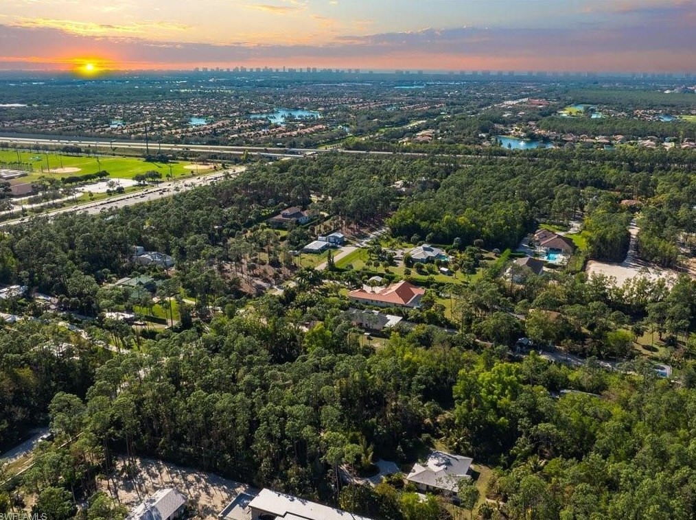 6147 English Oaks Ln, Naples, FL 34119