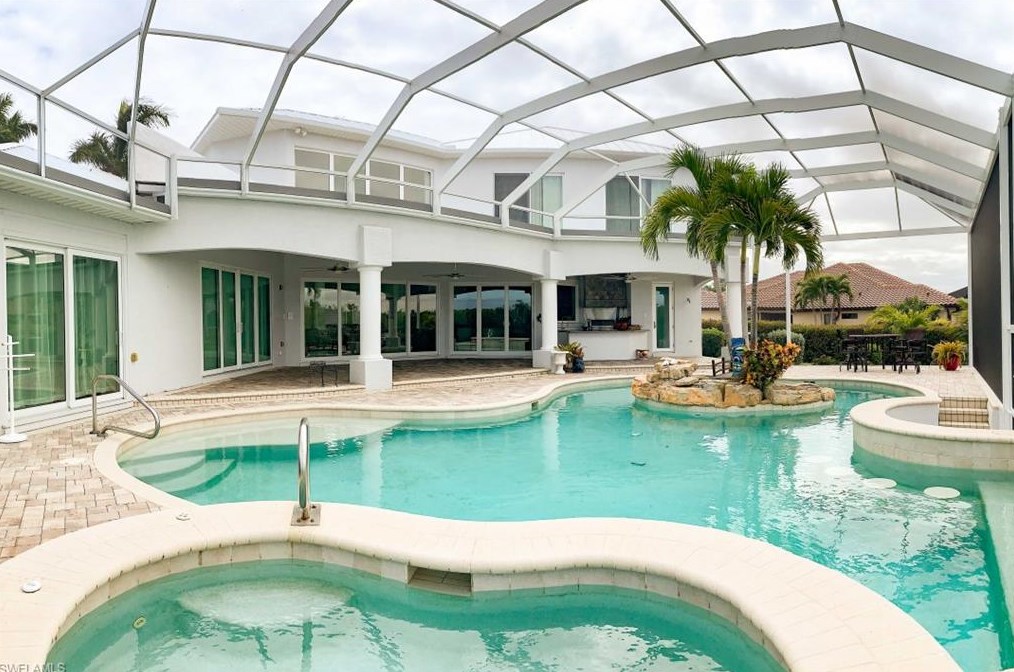 3916 Surfside Blvd, Cape Coral FL  33914-4815 exterior
