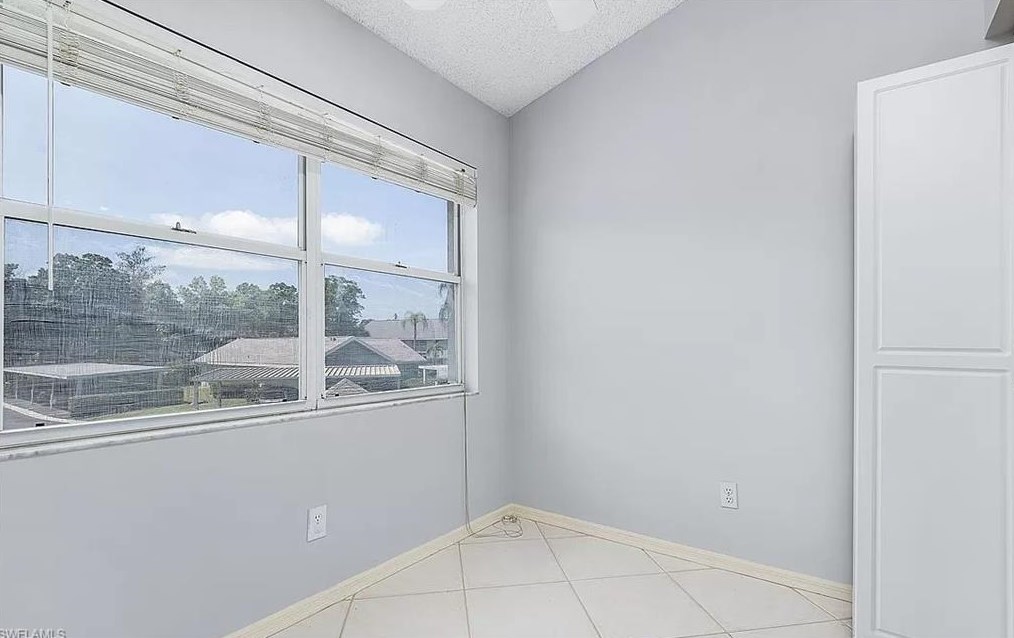 173 Grand Oaks Way #o-204, Naples, FL 34110