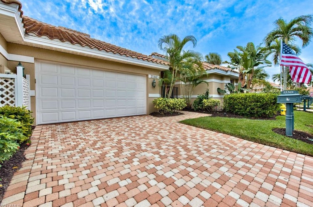 25362 Galashields Cir, Bonita Springs, FL 34134-1966