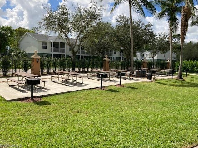 1180 Wildwood Lakes Blvd Apt 303, Naples, FL 34104
