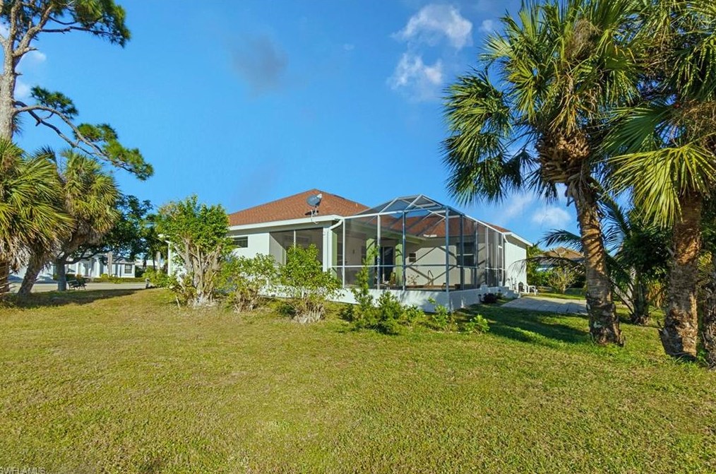 1525 San Marco Rd, Marco Island, FL 34145-5111