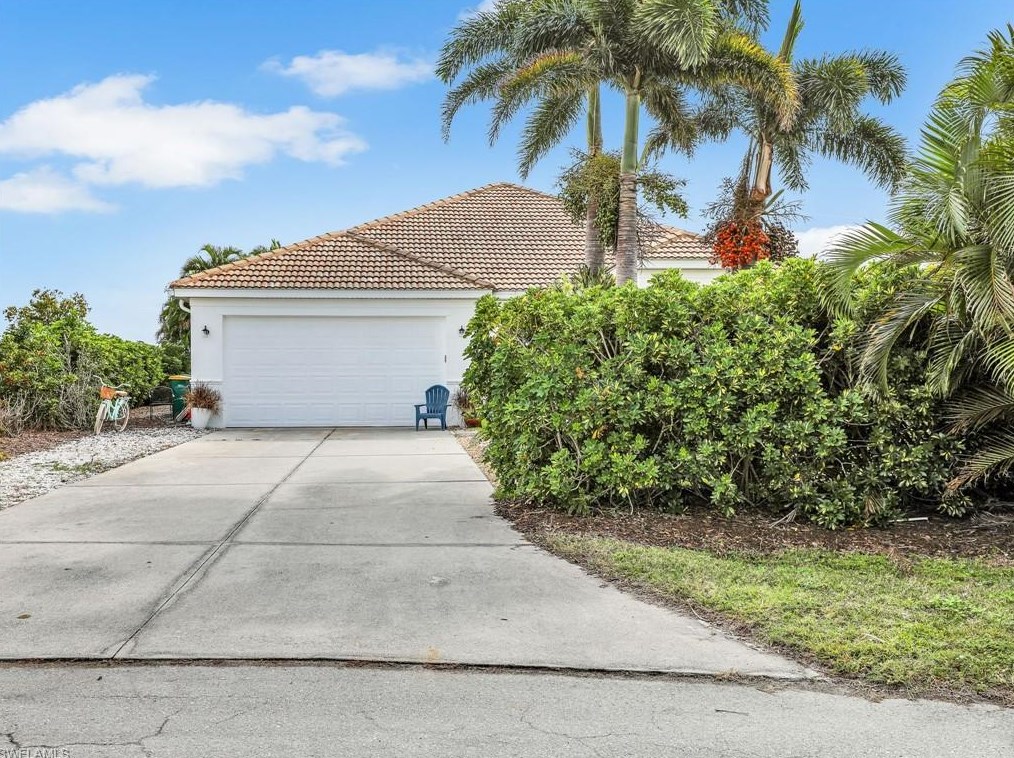 17274 Asmara Ct, Punta Gorda, FL 33955-4545