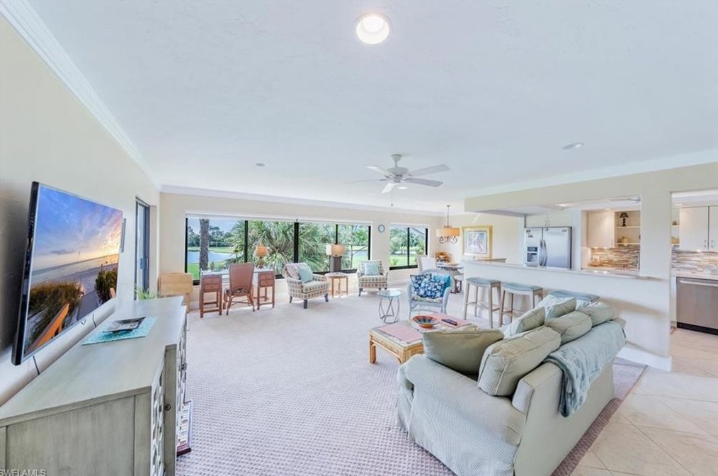 1032 Wildwood Ln, Naples, FL 34105