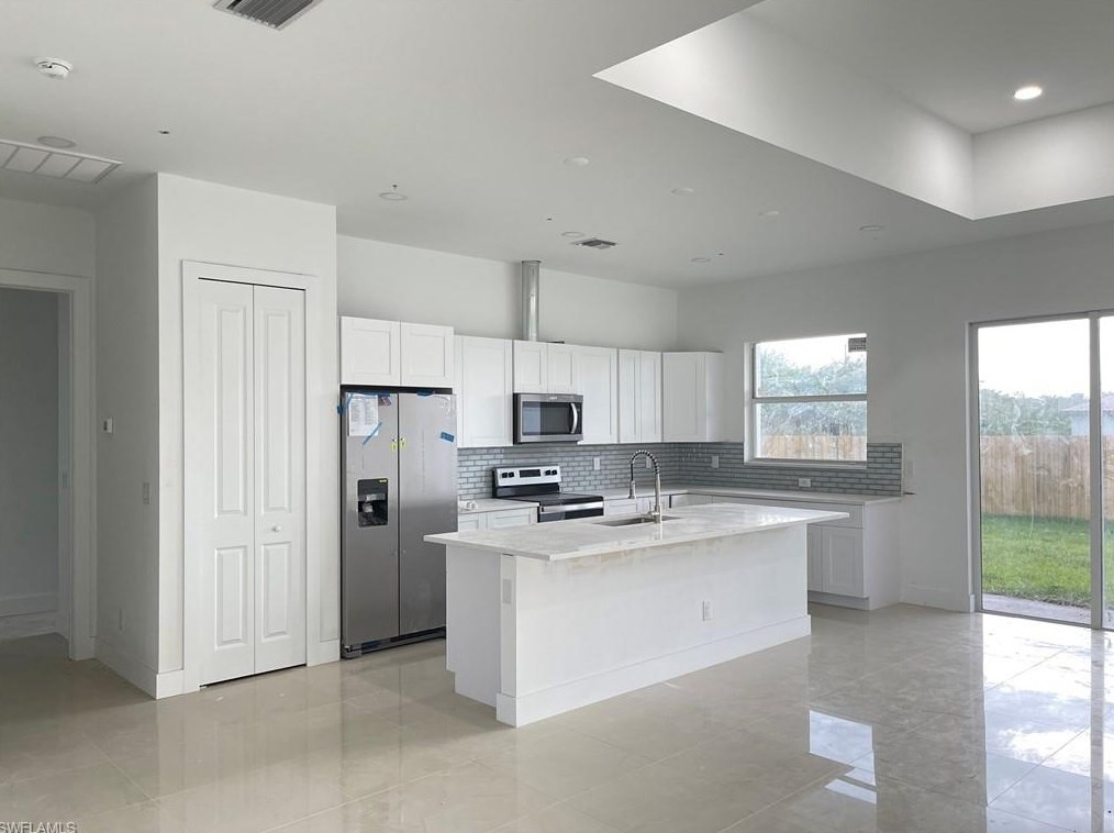 842 Frederick Reid St, Lehigh Acres, FL 33974-9767