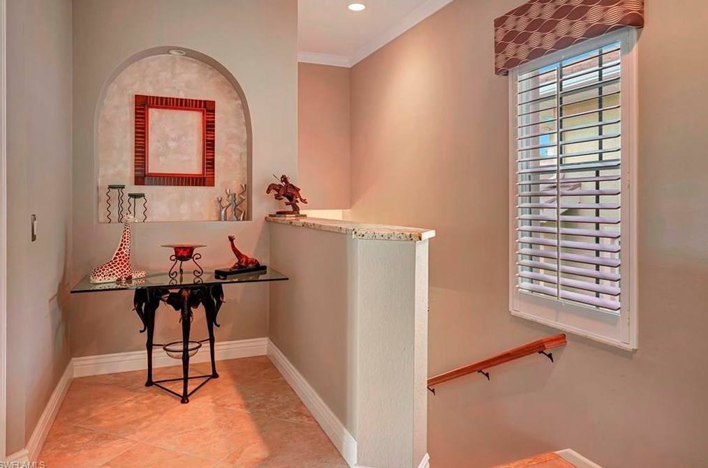 1836 Seville Blvd #1122, Naples, FL 34109