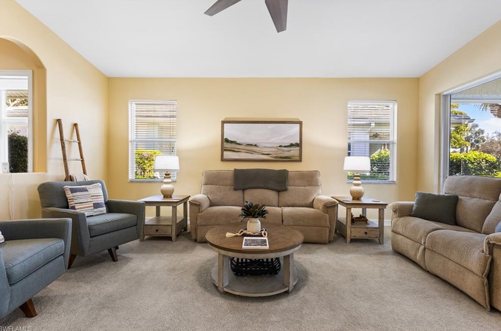 746 Mainsail Pl, Naples, FL 34110