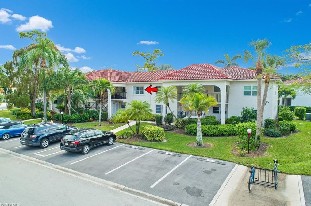 1055 Forest Lakes Dr #f-203, Naples, FL 34105