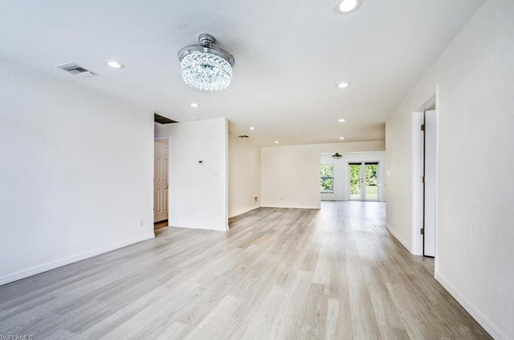 27208 Rio Vista Cir, Bonita Springs FL  34135-4729 exterior