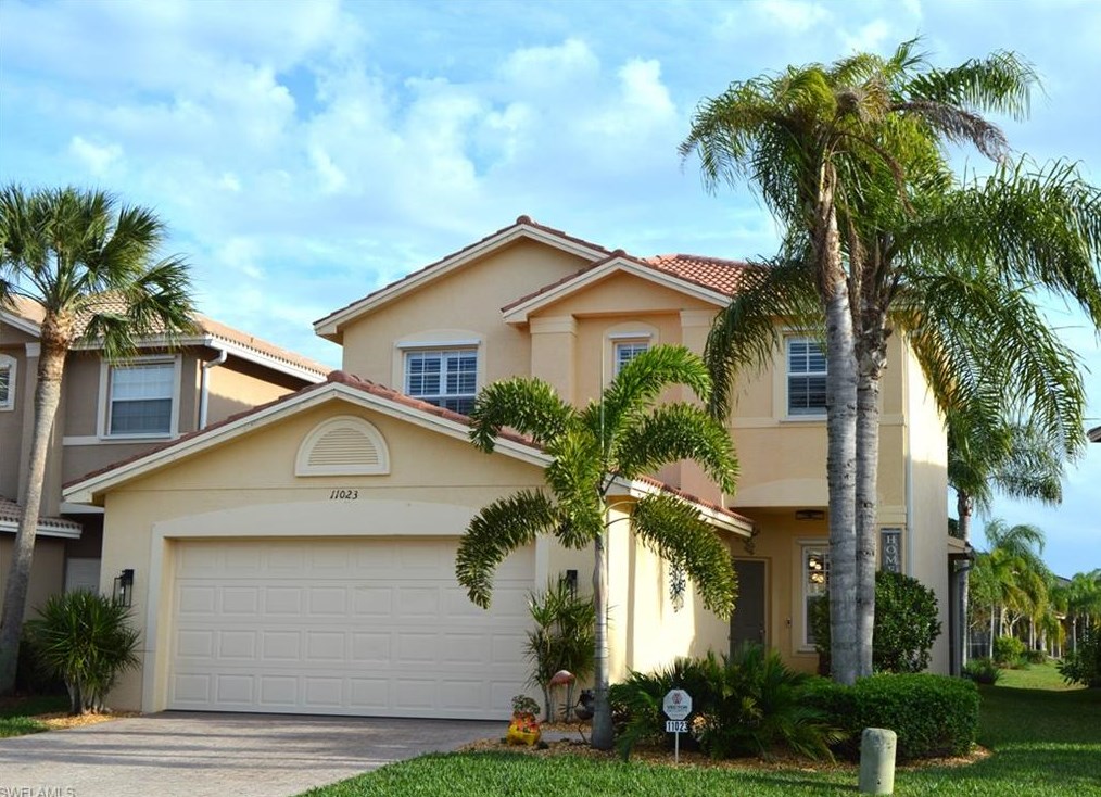 11023 Yellow Poplar Dr, Fort Myers, FL 33913-8883