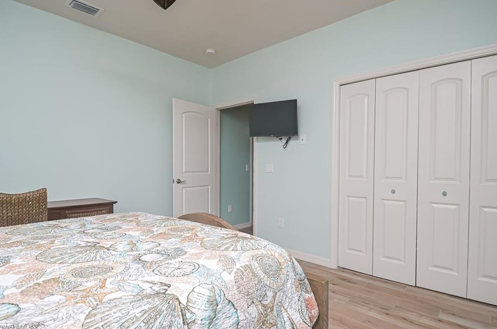 2383 Sycamore St, Saint James City FL  33956-2067 exterior