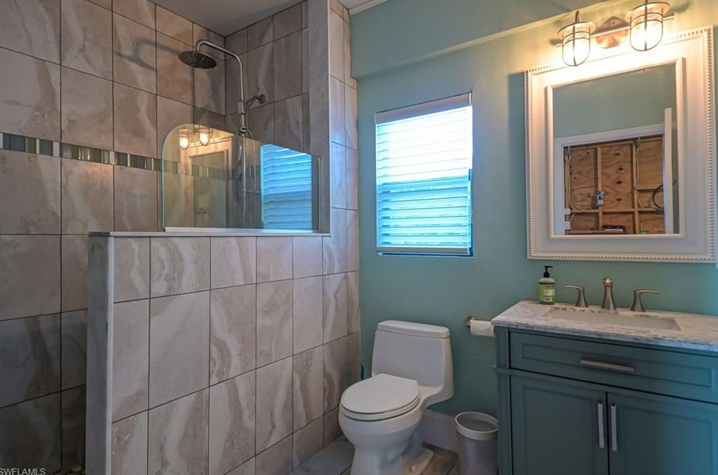 2383 Sycamore St, Saint James City FL  33956-2067 exterior