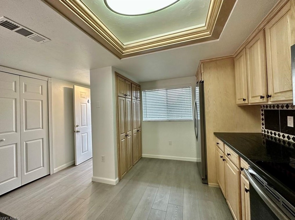134 Cypress Way E #304, Naples, FL