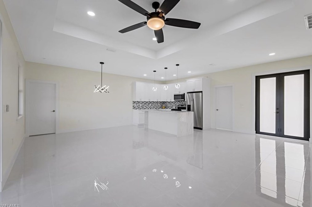 821 Milwaukee Blvd, Lehigh Acres, FL 33974