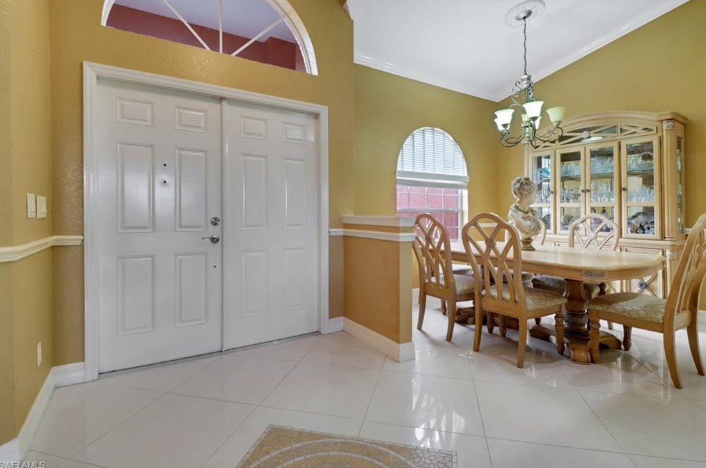 2975 43rd Ave Ne, Naples, FL 34120