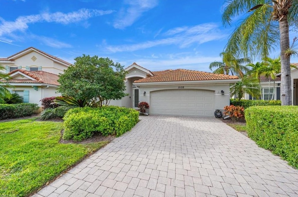 3132 Sundance Cir, Naples, FL 34109