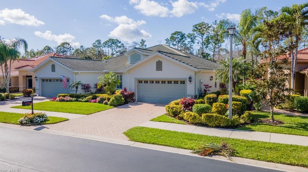 3585 Periwinkle Way #1-44, Naples, FL 34114