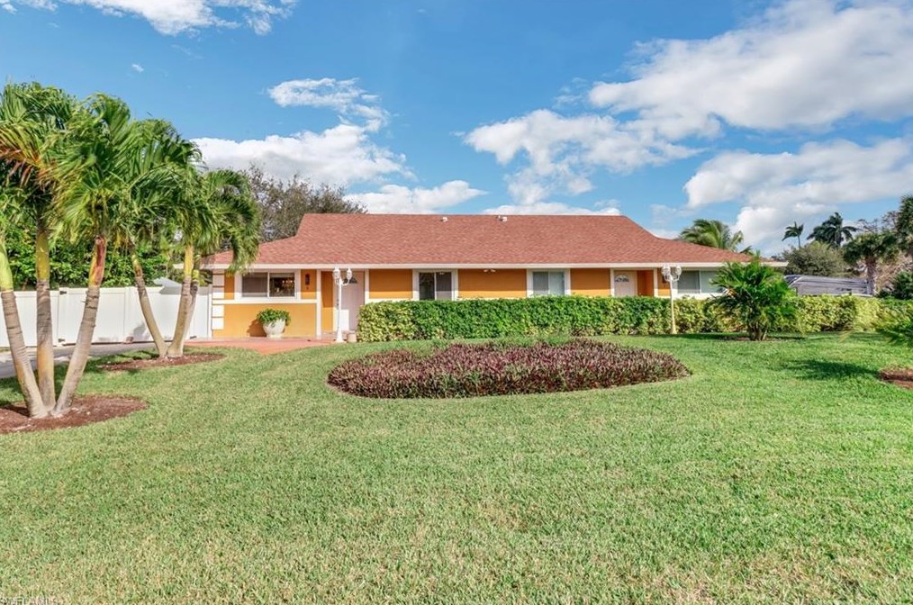 2243 Hunter Blvd #2, Naples, FL 34116