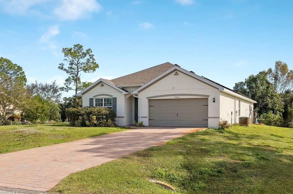 17405 Allentown Rd, Fort Myers, FL 33967