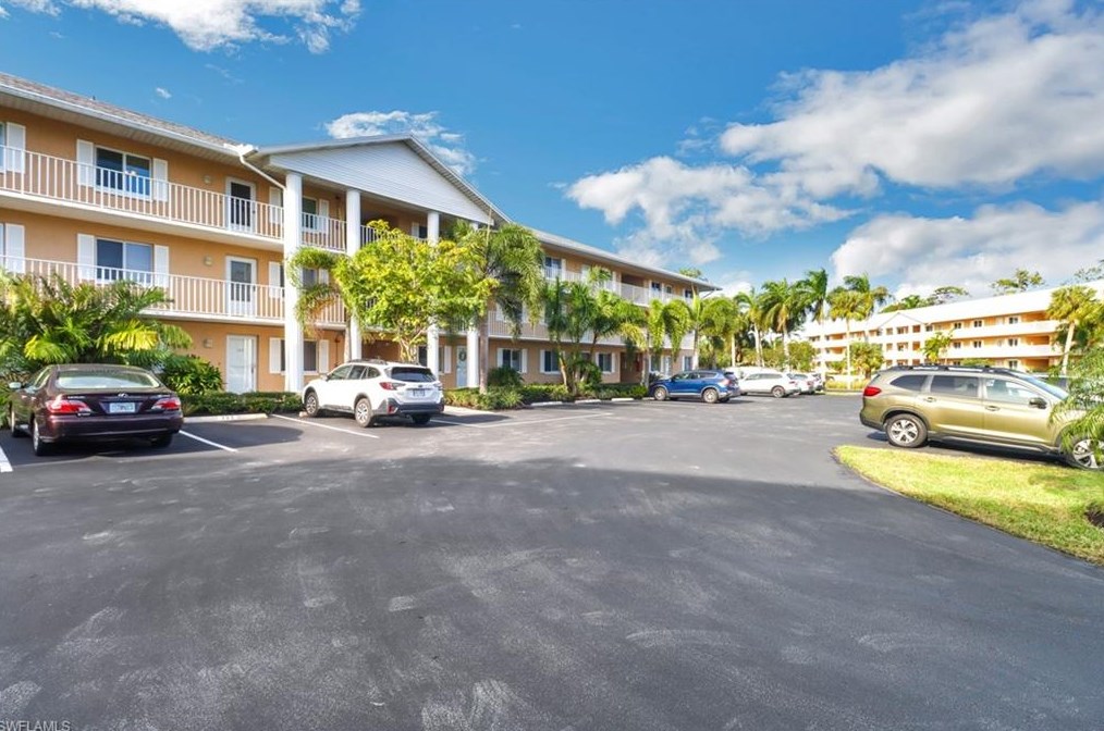 3041 Sandpiper Bay Cir #h303, Naples, FL 34112